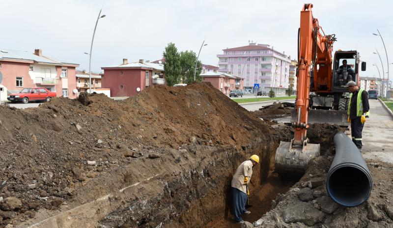 BÜYÜKŞEHİR’DEN ALTYAPIYA 104 MİLYONLUK DEV YATIRI
